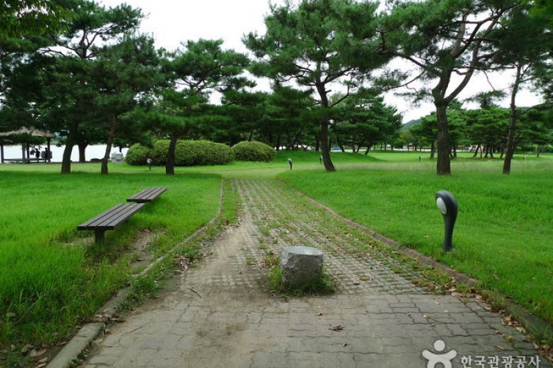 Jungangtap Park  (11/21)