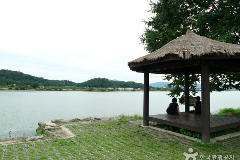 Jungangtap Park  (12/21)