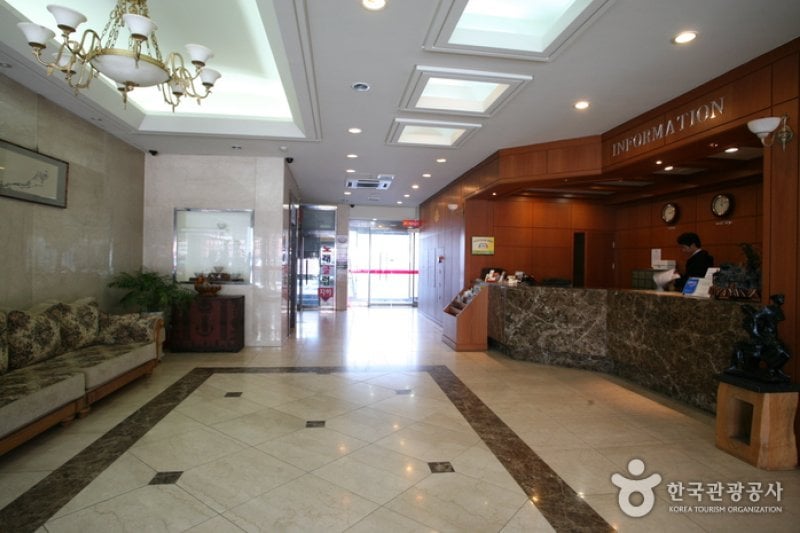Hotel Gallery  (3/18)