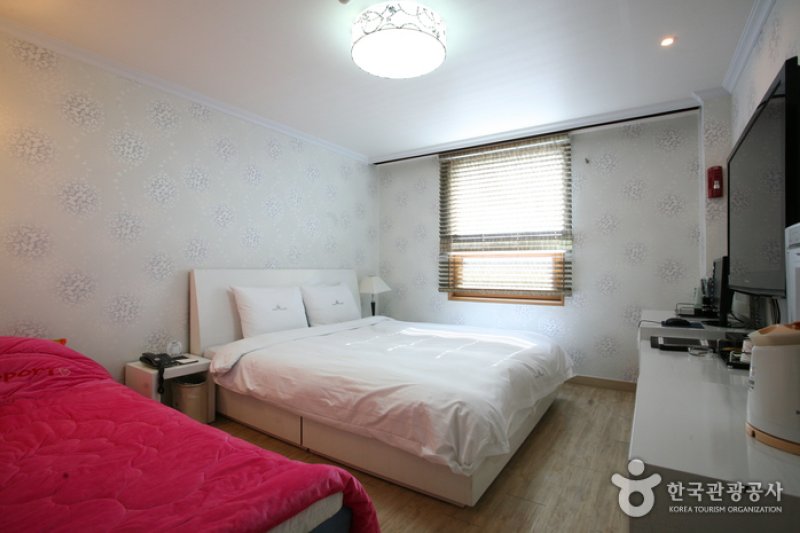Hotel Gallery  (5/18)