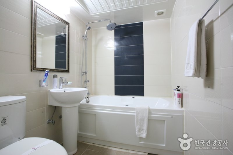 Hotel Gallery  (9/18)