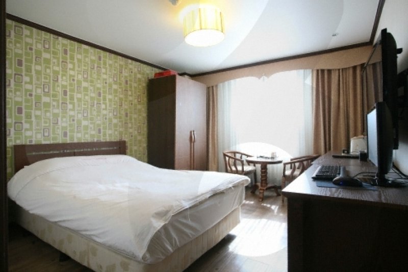 Hotel Gallery  (10/18)