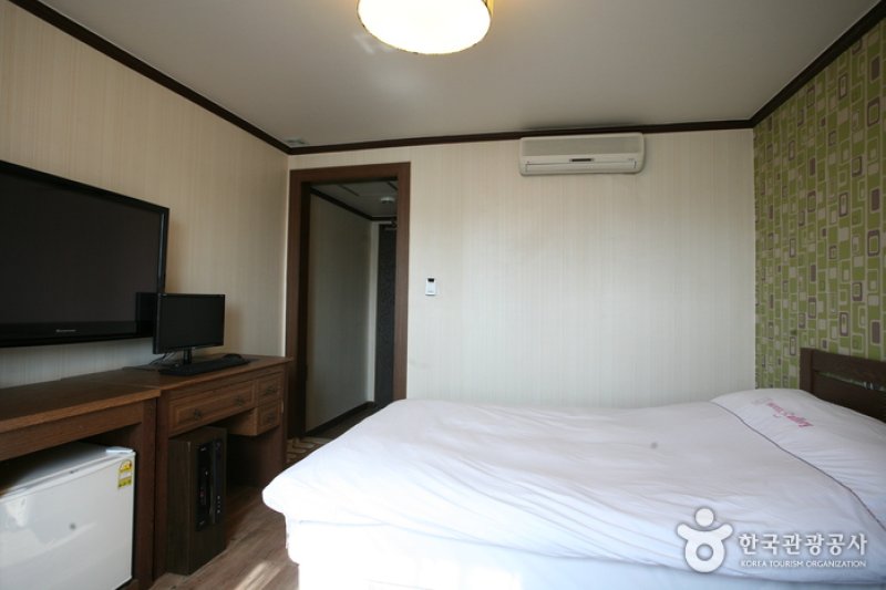 Hotel Gallery  (11/18)