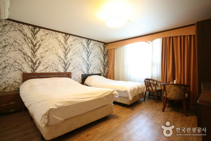 Hotel Gallery  (15/18)