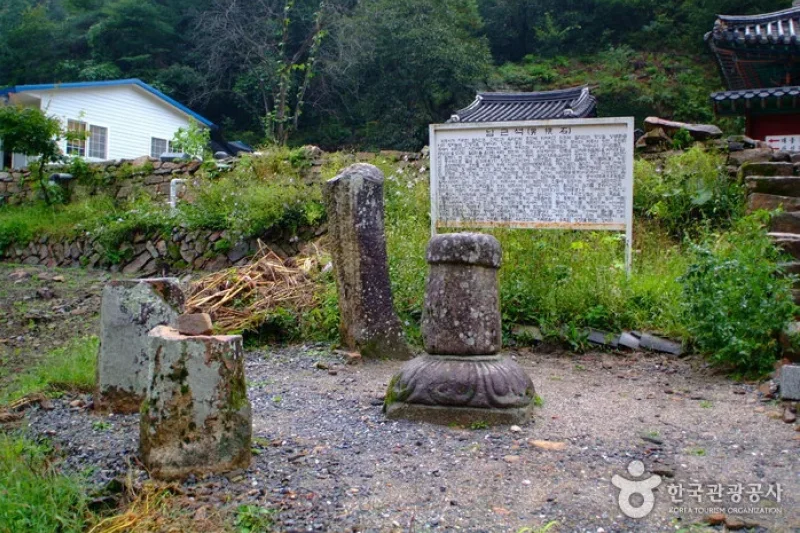 Deokjusa Temple  (2/8)