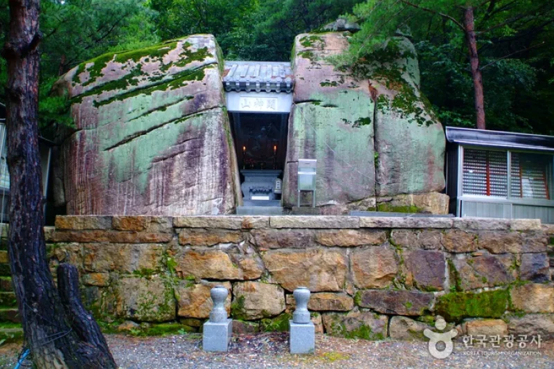 Deokjusa Temple  (6/8)