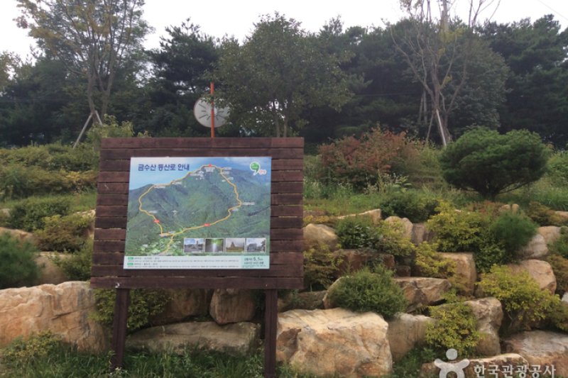 Geumsusan Mountain  (2/5)