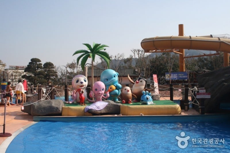 Resom Spa Castle  (9/14)