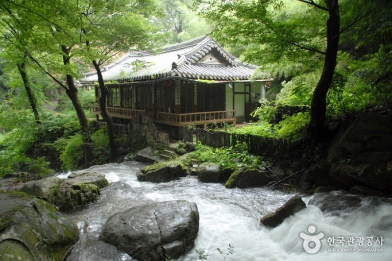 Gyeryongsan National Park  (2/11)