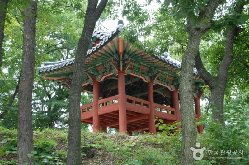 Gongju Gongsanseong Fortress [UNESCO World Heritage]  (20/47)
