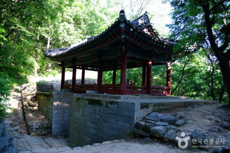 Gongju Gongsanseong Fortress [UNESCO World Heritage]  (44/47)