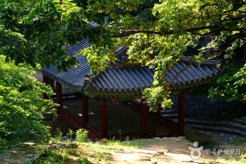 Gongju Gongsanseong Fortress [UNESCO World Heritage]  (45/47)