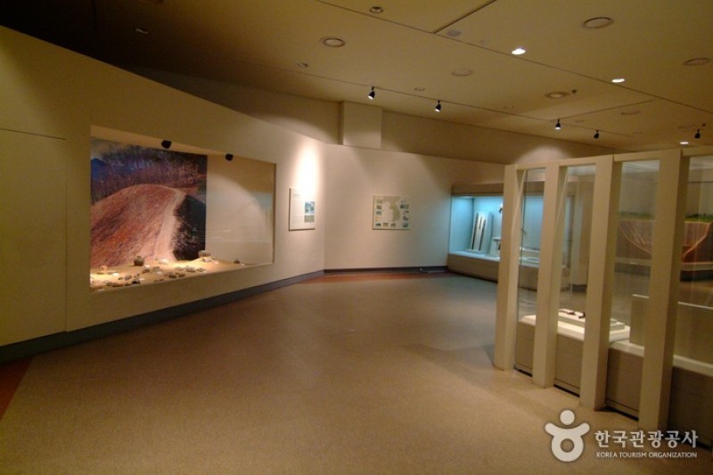 Gongju National Museum  (14/15)