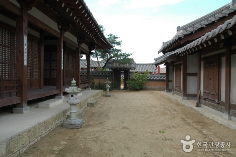 On Set – Seodongyo  (6/13)
