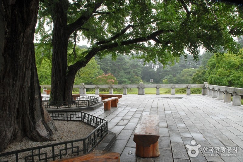 Hyeonchungsa Shrine  (18/38)