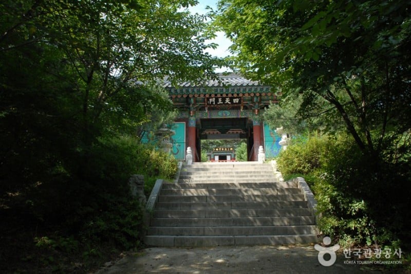 Sudeoksa Temple  (11/34)