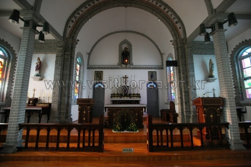 Gongseri Catholic Church  (12/23)