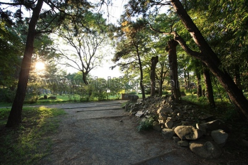 Onyang Folk Museum  (3/59)