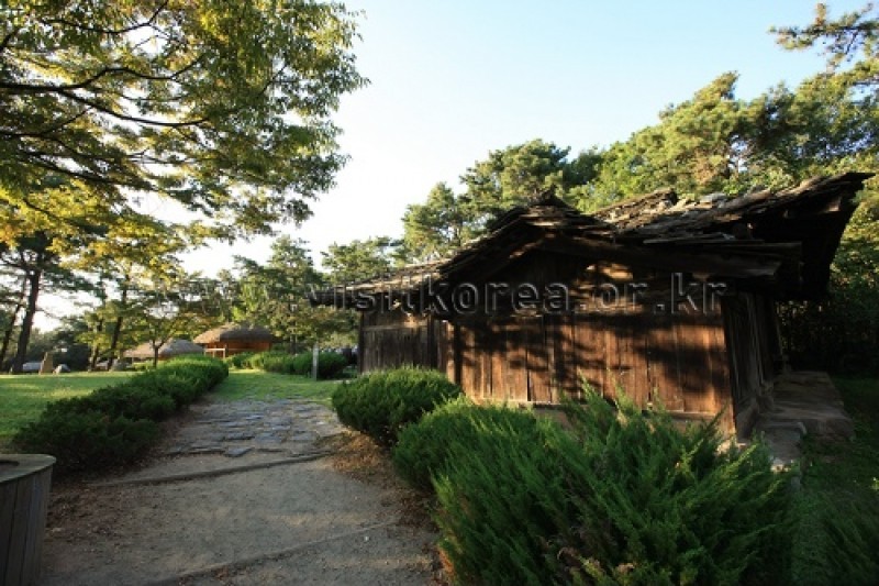 Onyang Folk Museum  (5/59)