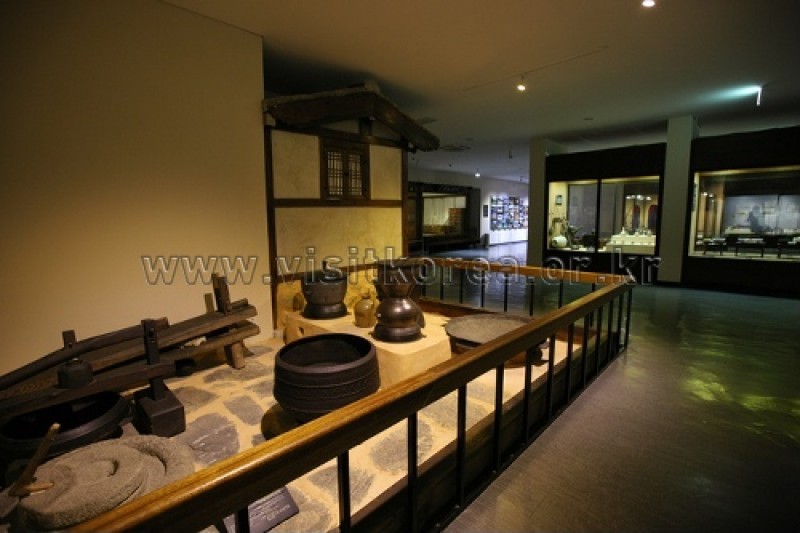 Onyang Folk Museum  (50/59)