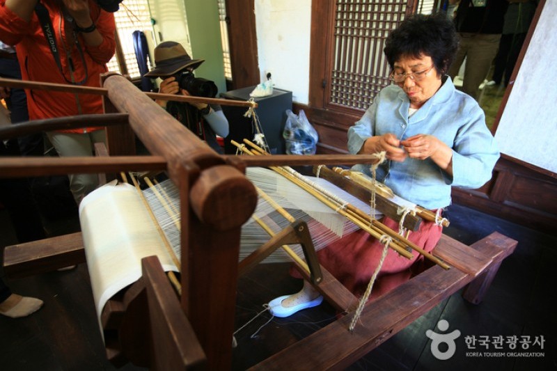 Hansan Ramie Fabric Cultural Festival  (2/17)