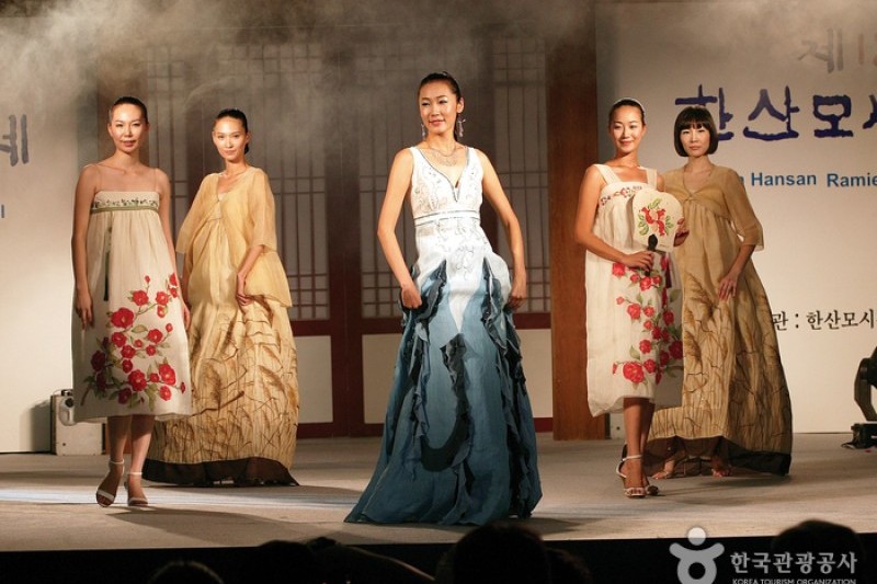 Hansan Ramie Fabric Cultural Festival  (10/17)