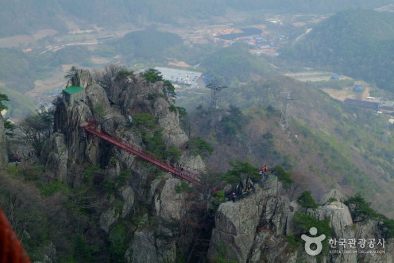 Daedunsan Provincial Park (Geumsan) (대둔산도립공원 - 금산) (6/36)