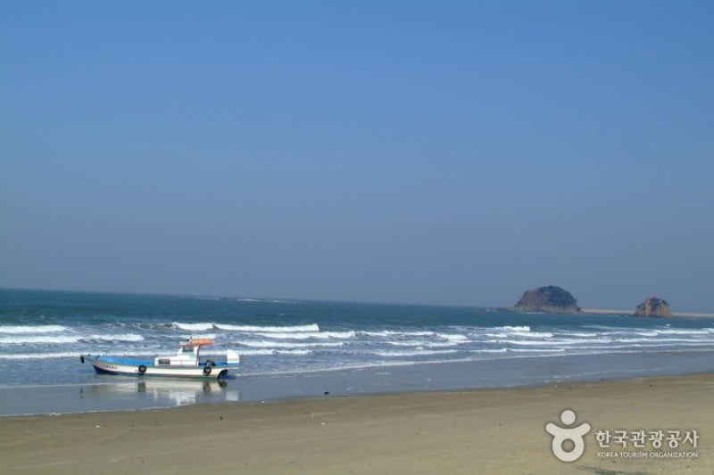 Kkotji Beach  (1/8)