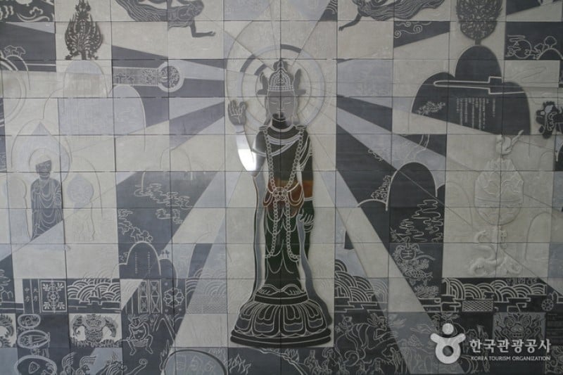 Baekje History &amp; Culture Museum  (6/9)