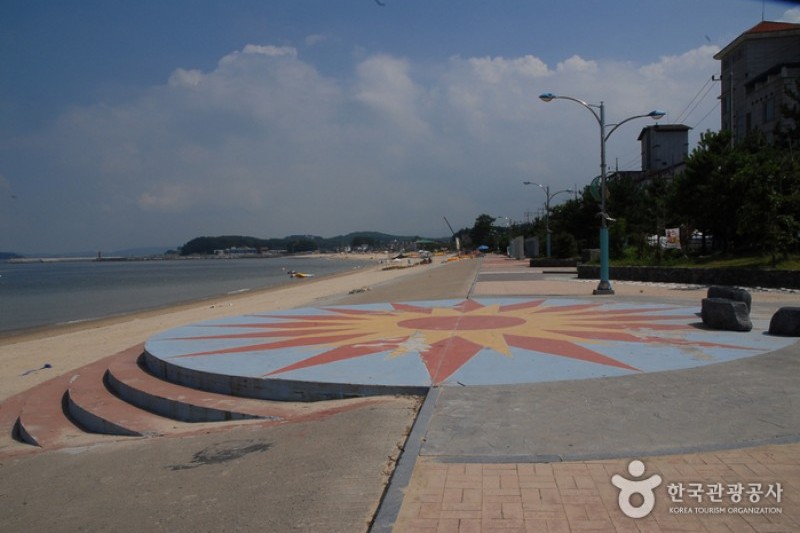 Muchangpo Beach  (1/6)