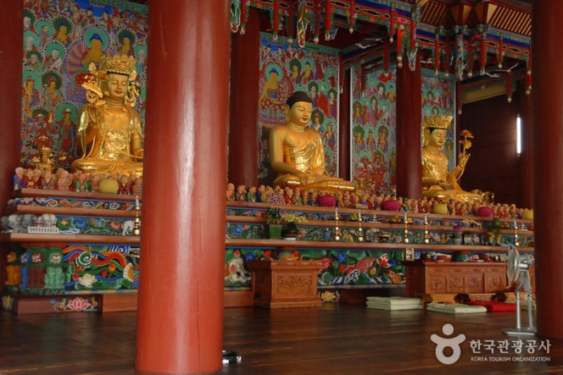 Gakwonsa Temple  (3/11)
