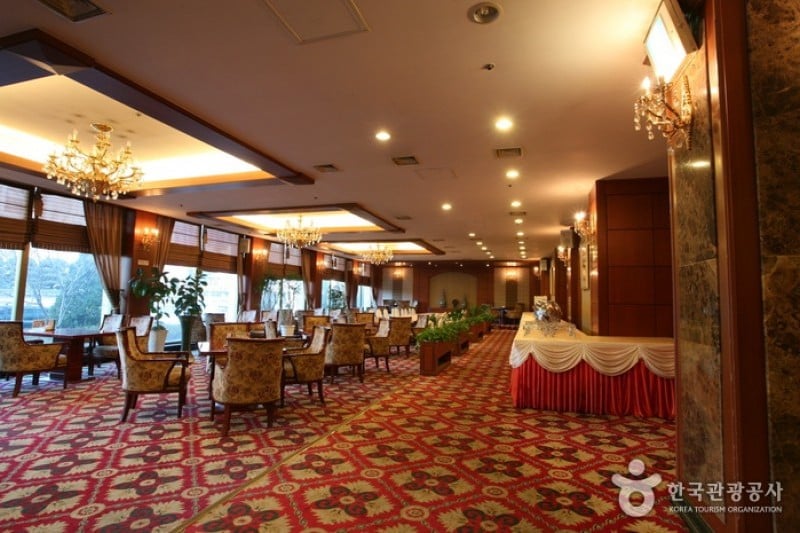Palace Hotel Onyang  (3/17)