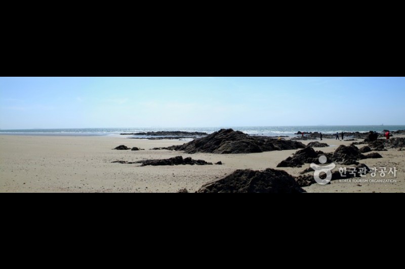 Sambong Beach  (1/5)