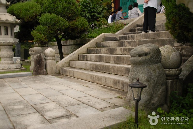 Gwangdeoksa Temple  (9/26)