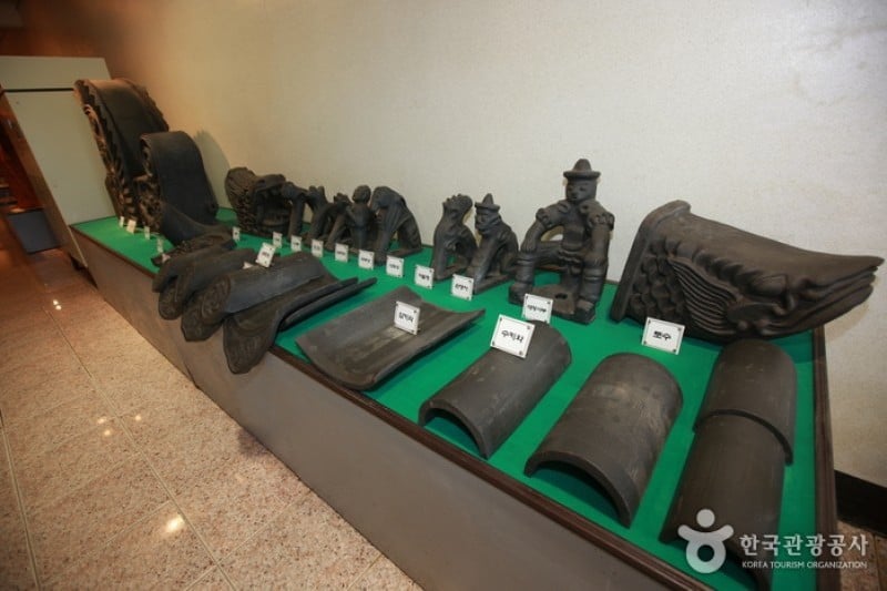 Korea Traditional Architecture Museum  (10/14)