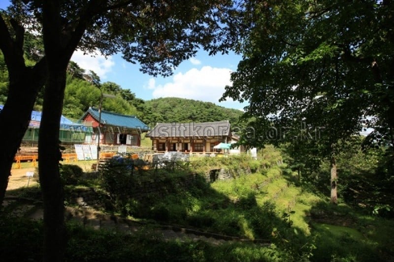 Bonggoksa Temple  (1/19)
