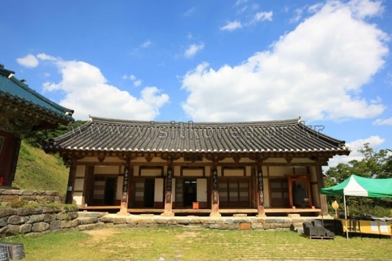 Bonggoksa Temple  (11/19)