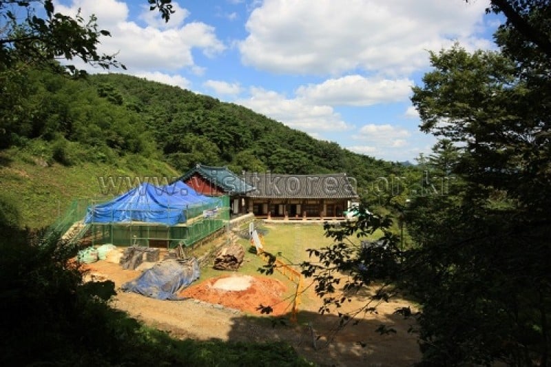Bonggoksa Temple  (13/19)