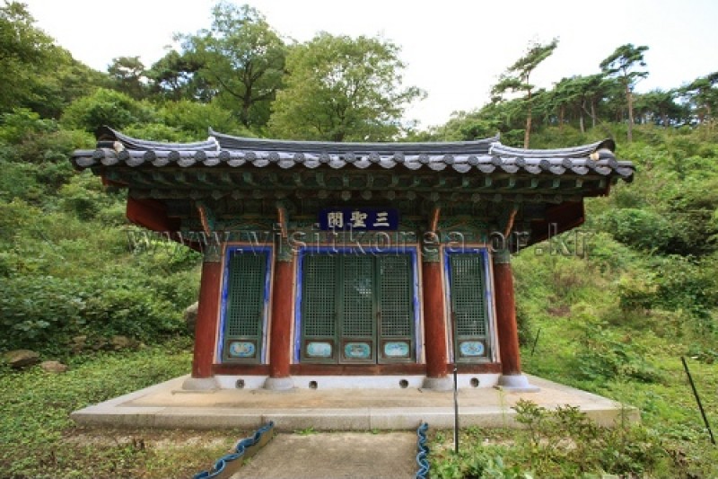 Bonggoksa Temple  (14/19)