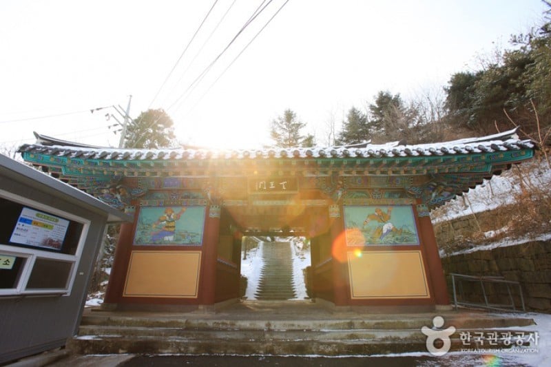Gwanchoksa Temple  (1/27)