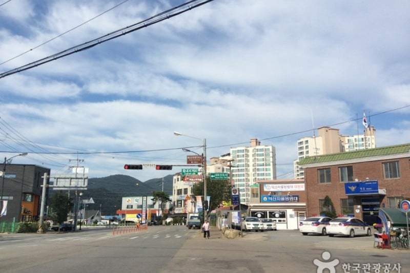 Deoksan Hot Spa District  (3/3)