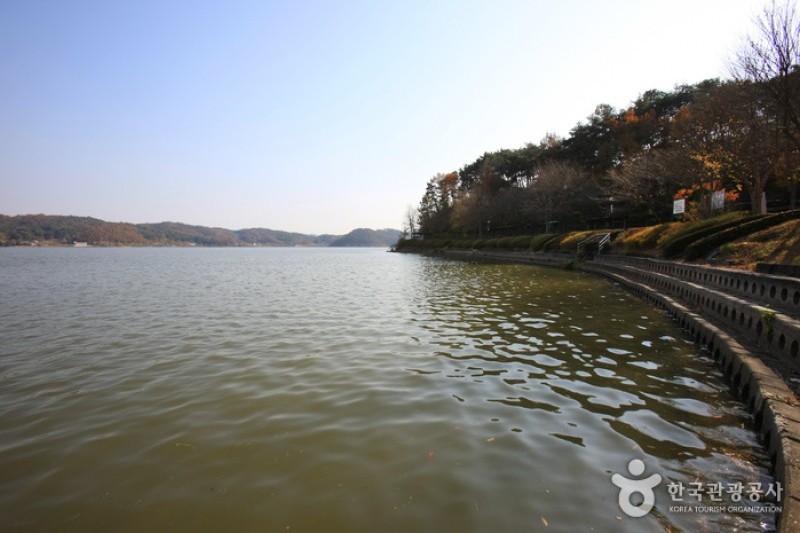 Muhancheon Stream  (3/19)