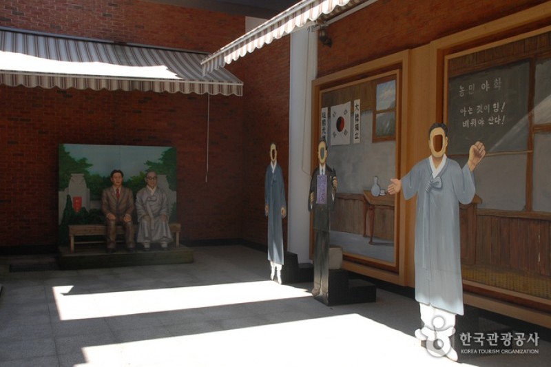 Chunguisa Shrine  (8/63)