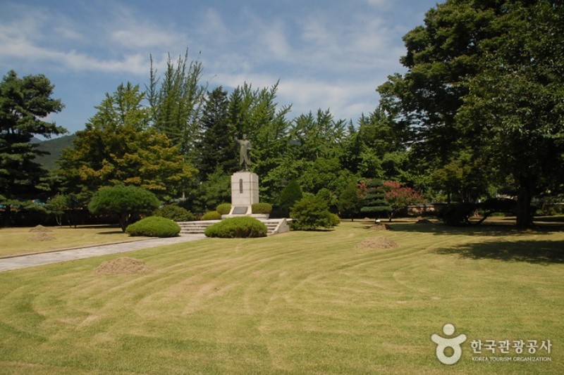 Chunguisa Shrine  (28/63)