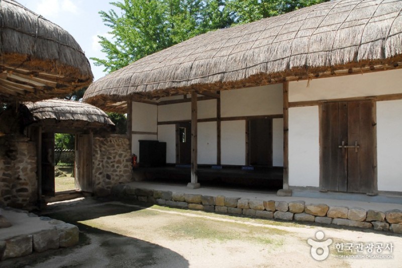 Chunguisa Shrine  (37/63)