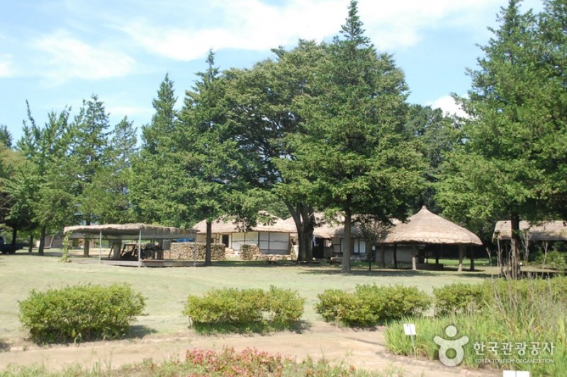 Chunguisa Shrine  (42/63)