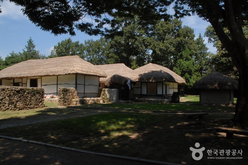 Chunguisa Shrine  (44/63)