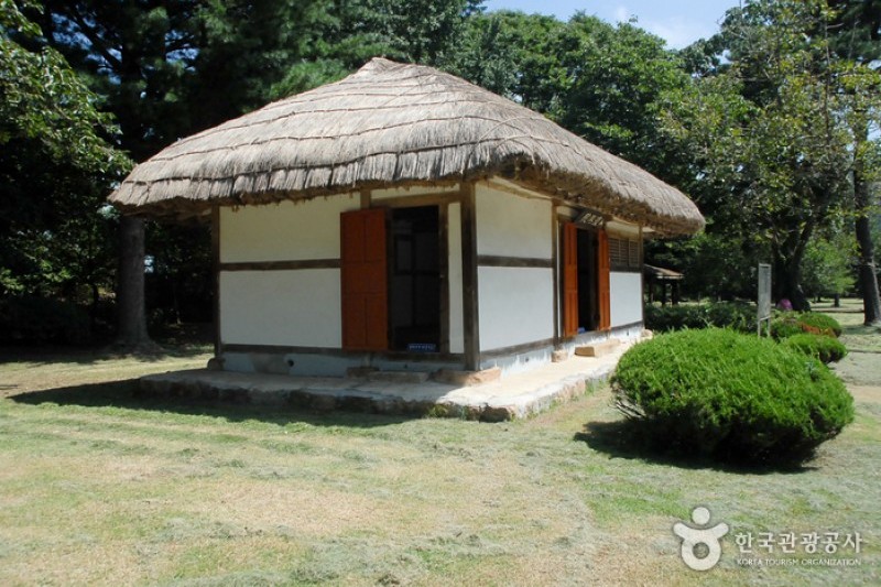 Chunguisa Shrine  (56/63)