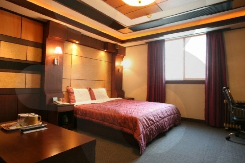 Cheonan Central Tourist Hotel 