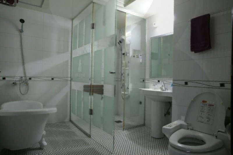 Cheonan Central Tourist Hotel 